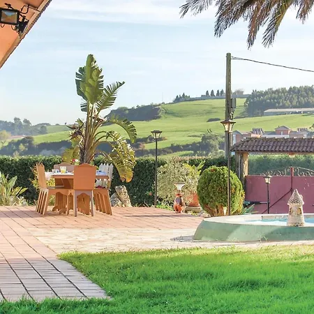 3 Bedroom Awesome In Antromero Feriehus Candás