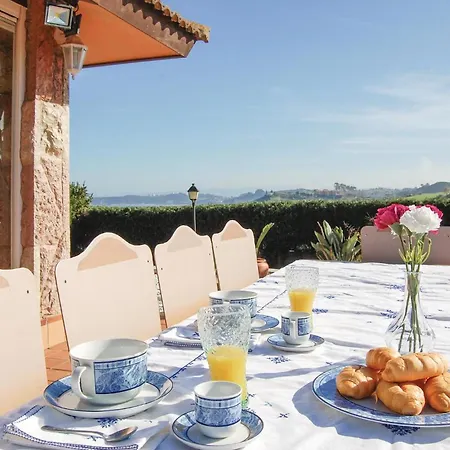 Σπίτι διακοπών 3 Bedroom Awesome In Antromero Candás