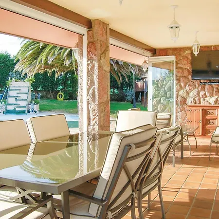 3 Bedroom Awesome In Antromero Candás