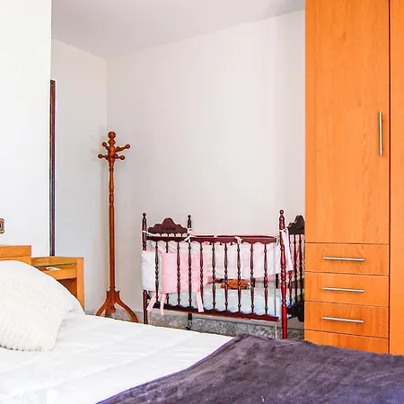 3 Bedroom Awesome In Antromero * Candas