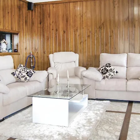 Ferienhaus 3 Bedroom Awesome In Antromero *